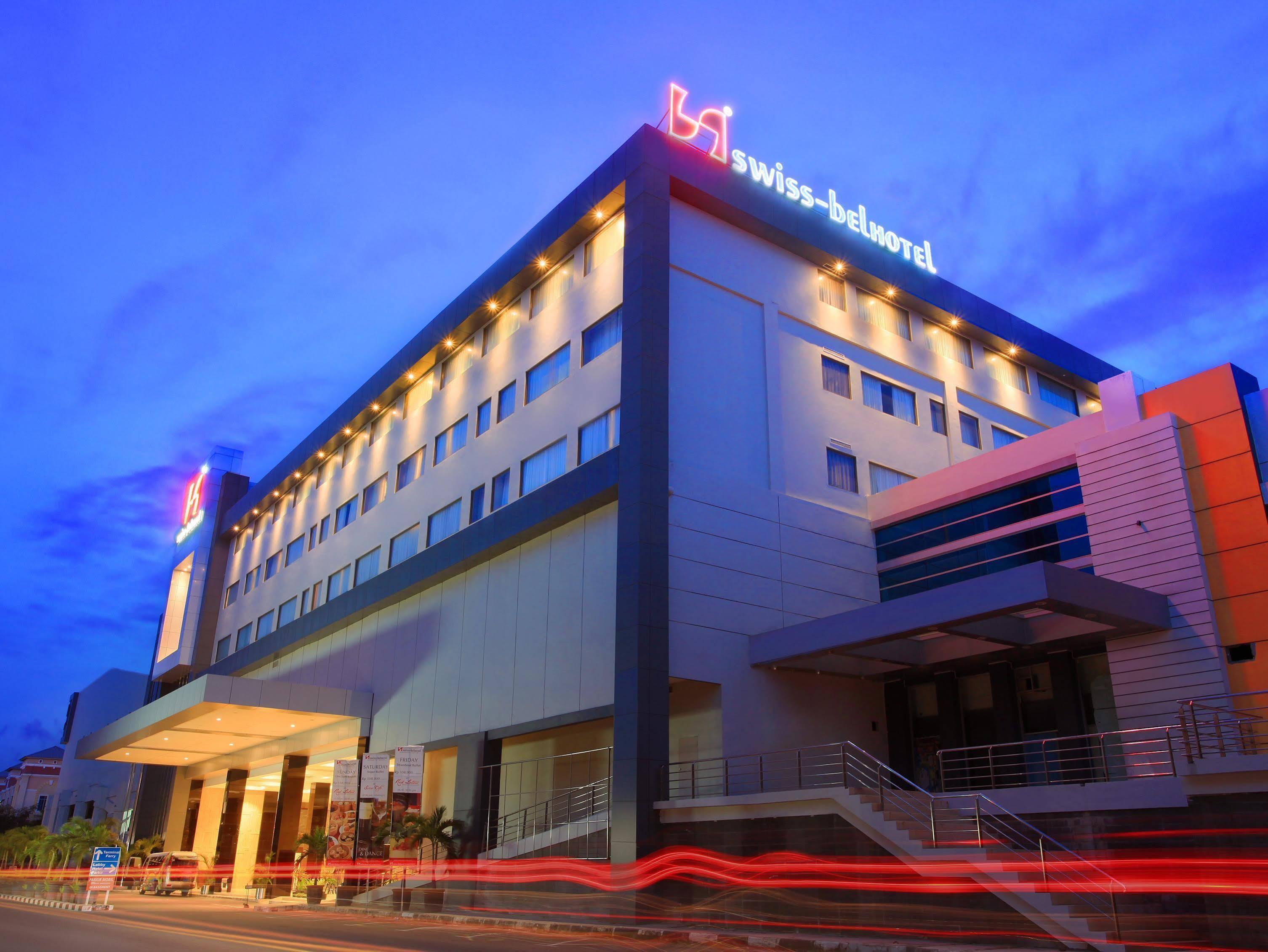 Swiss-Belhotel Harbour Bay ناغويا المظهر الخارجي الصورة
