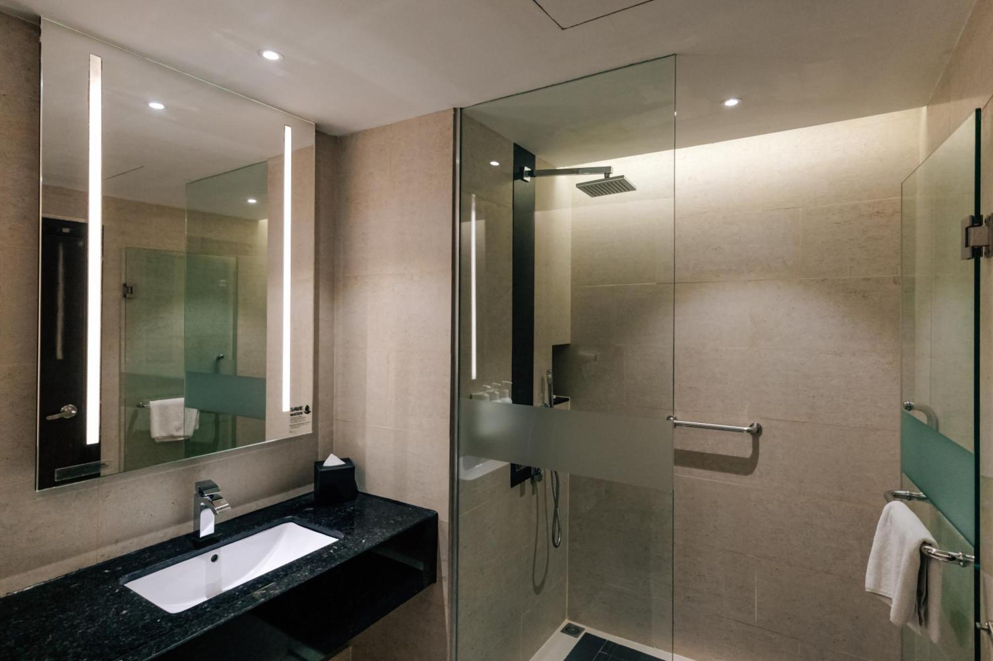 Swiss-Belhotel Harbour Bay ناغويا المظهر الخارجي الصورة